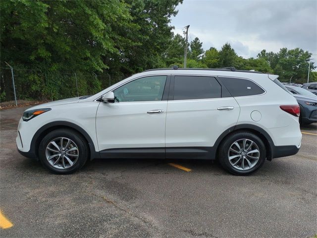 2018 Hyundai Santa Fe SE