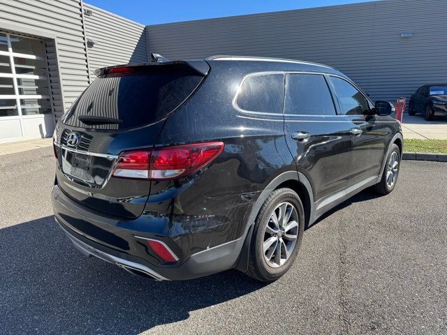 2018 Hyundai Santa Fe SE