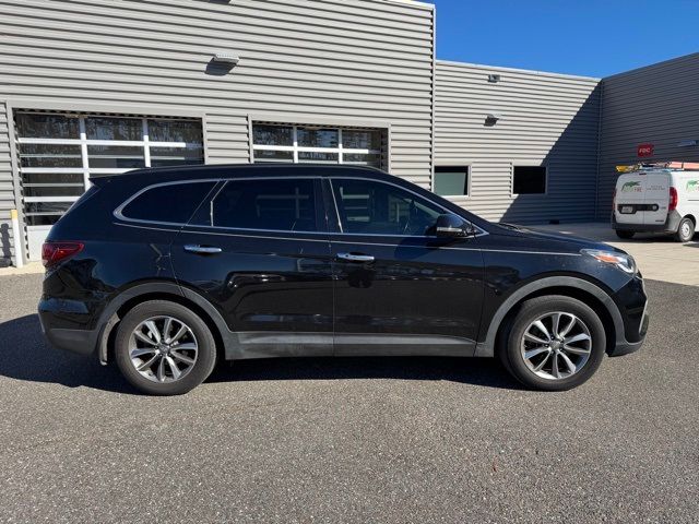 2018 Hyundai Santa Fe SE