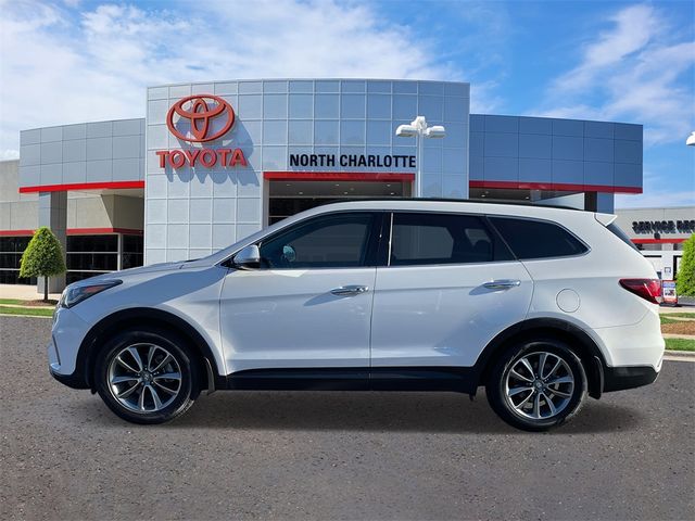 2018 Hyundai Santa Fe SE