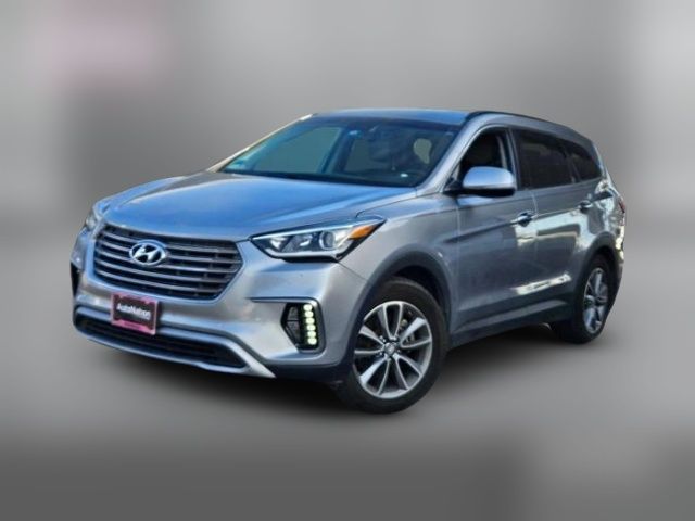 2018 Hyundai Santa Fe SE