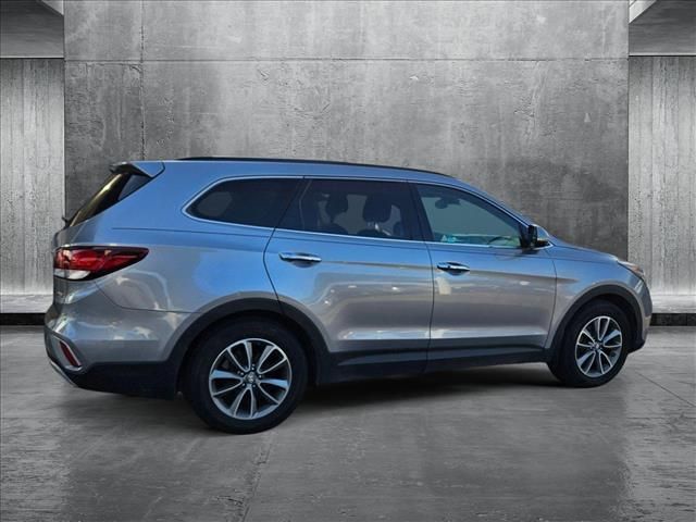 2018 Hyundai Santa Fe SE