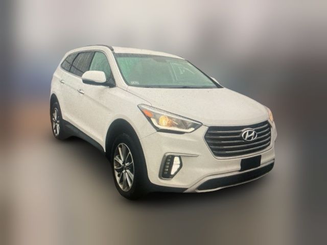 2018 Hyundai Santa Fe SE