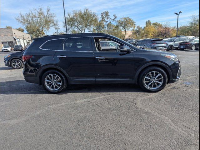 2018 Hyundai Santa Fe SE