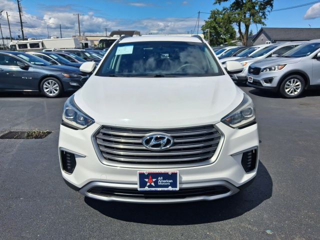 2018 Hyundai Santa Fe SE