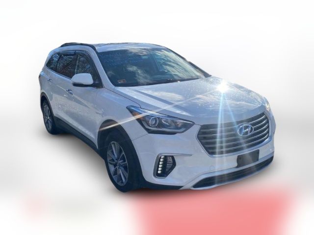 2018 Hyundai Santa Fe SE