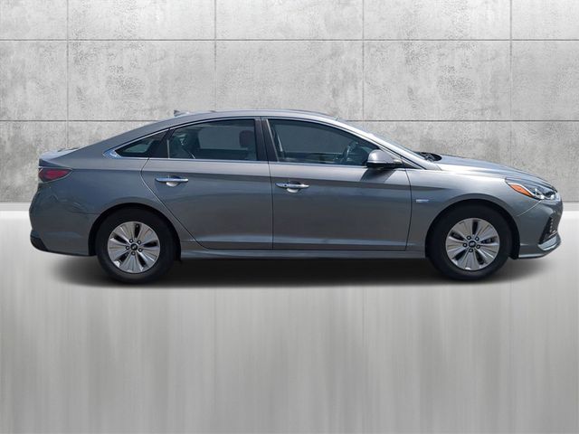 2018 Hyundai Sonata Hybrid SE