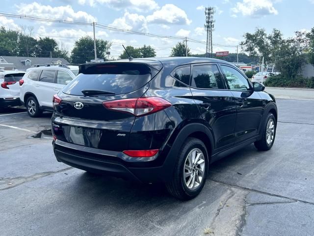 2018 Hyundai Tucson SE