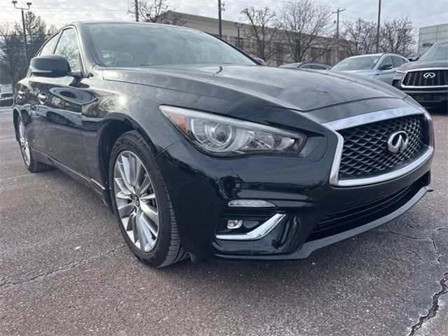 2018 INFINITI Q50 2.0T Luxe