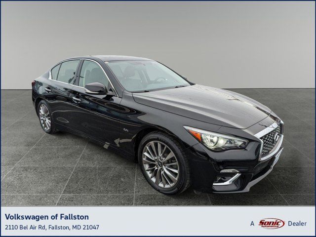 2018 INFINITI Q50 2.0T Luxe