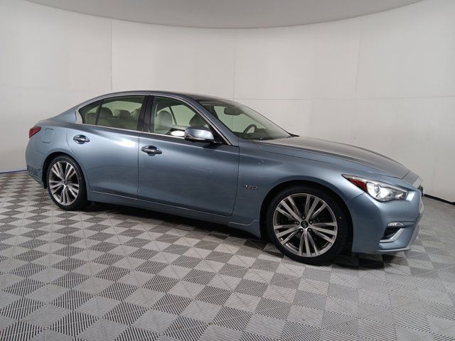 2018 INFINITI Q50 Hybrid Luxe