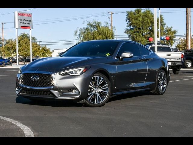 2018 INFINITI Q60 2.0T Luxe