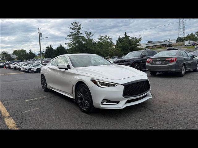 2018 INFINITI Q60 2.0T Pure