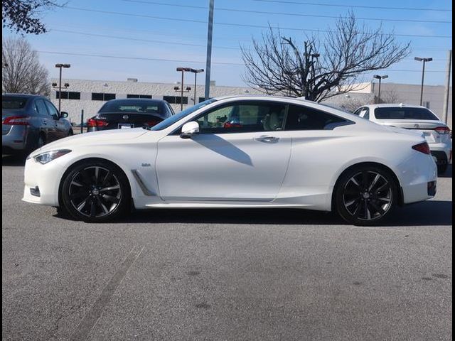 2018 INFINITI Q60 3.0T Luxe