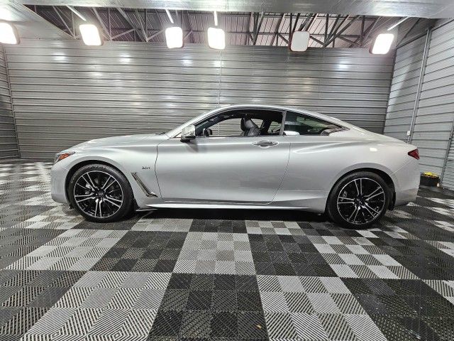 2018 INFINITI Q60 Sport