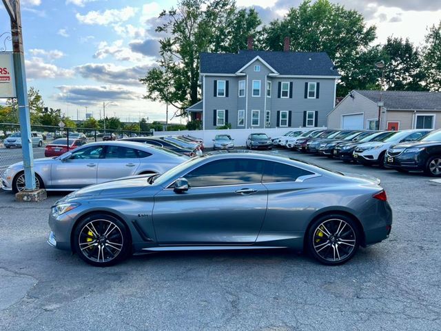 2018 INFINITI Q60 Sport