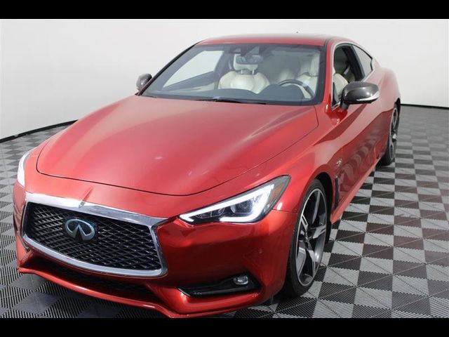 2018 INFINITI Q60 Red Sport 400