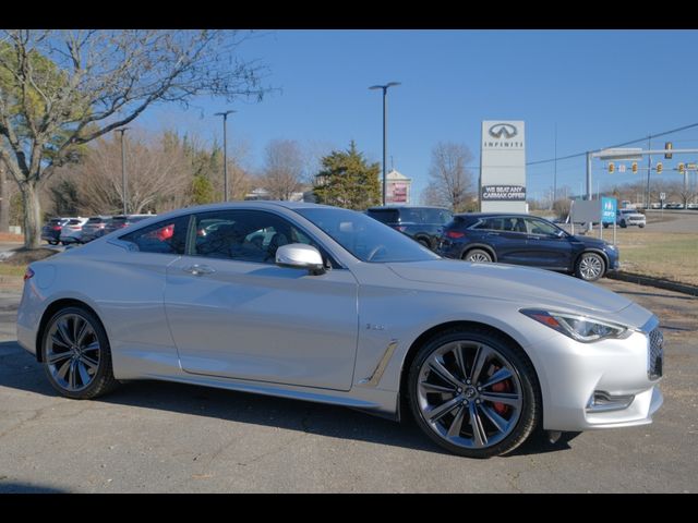 2018 INFINITI Q60 Red Sport 400