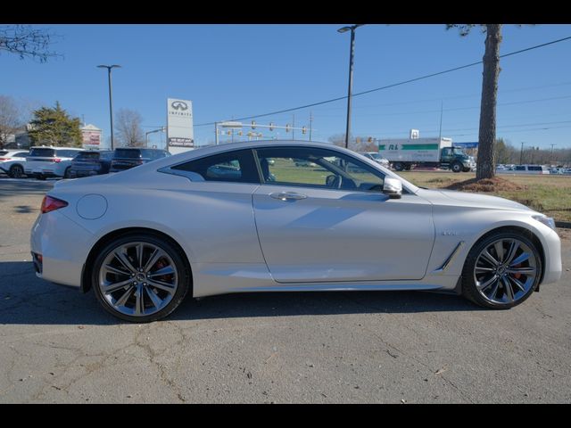 2018 INFINITI Q60 Red Sport 400