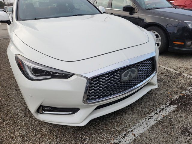 2018 INFINITI Q60 Red Sport 400