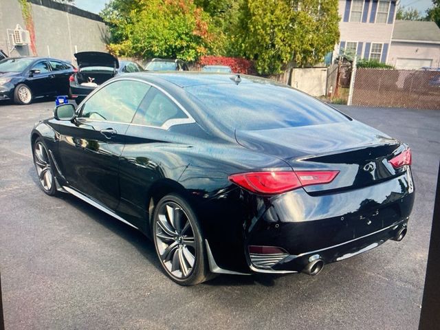 2018 INFINITI Q60 Red Sport 400