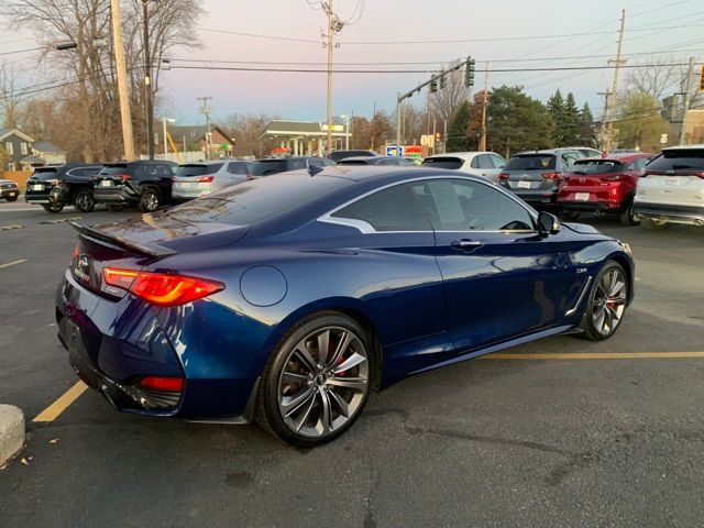 2018 INFINITI Q60 Red Sport 400