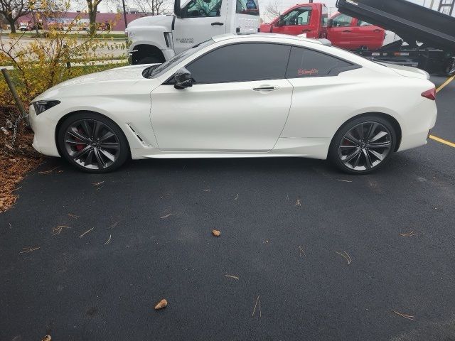 2018 INFINITI Q60 Red Sport 400