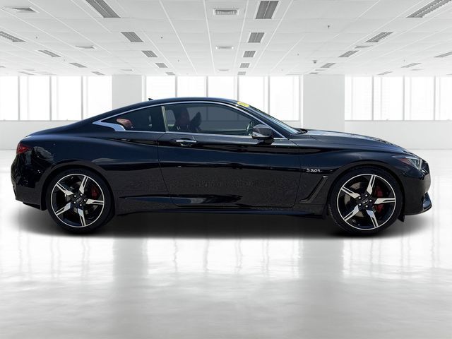 2018 INFINITI Q60 Red Sport 400