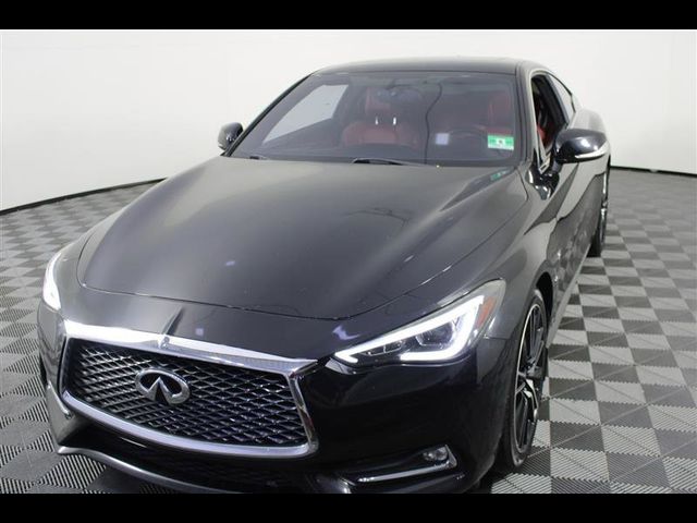 2018 INFINITI Q60 Sport