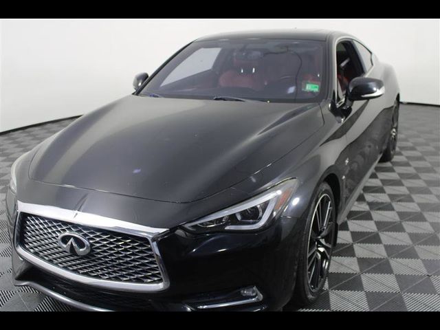 2018 INFINITI Q60 Sport