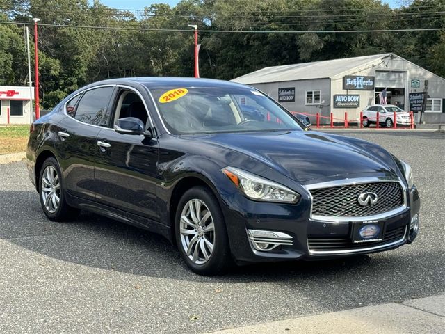 2018 INFINITI Q70 3.7 Luxe