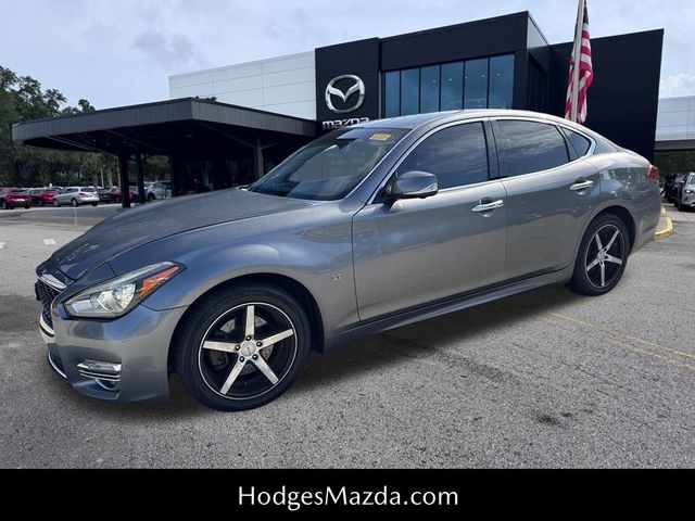 2018 INFINITI Q70 3.7 Luxe