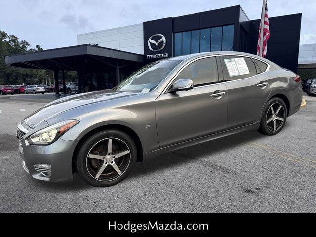 2018 INFINITI Q70 3.7 Luxe