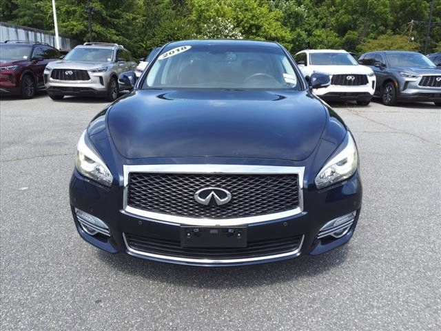 2018 INFINITI Q70 3.7 Luxe