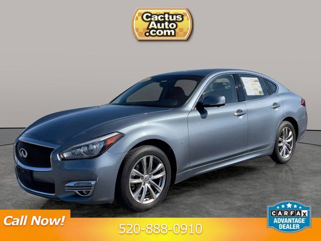 2018 INFINITI Q70 3.7 Luxe