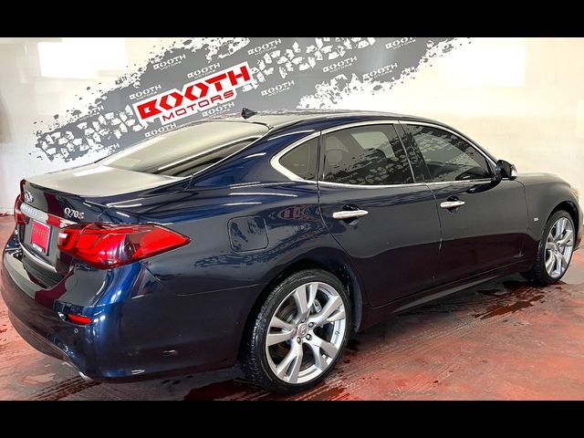 2018 INFINITI Q70 5.6 Luxe