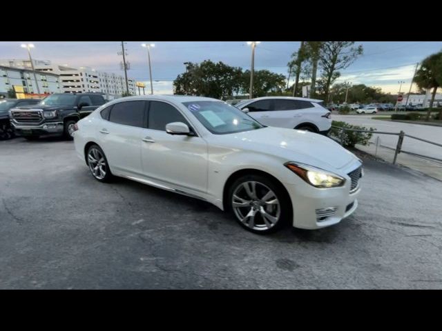 2018 INFINITI Q70L 3.7 Luxe