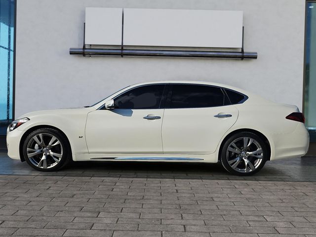 2018 INFINITI Q70L 3.7 Luxe