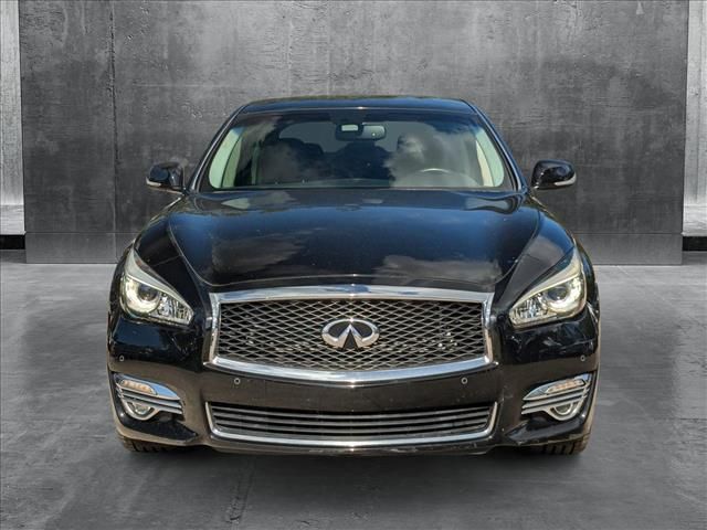 2018 INFINITI Q70L 3.7 Luxe