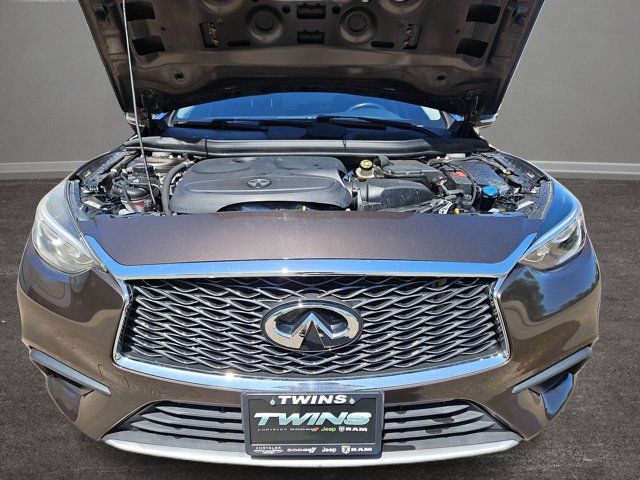 2018 INFINITI QX30 Base