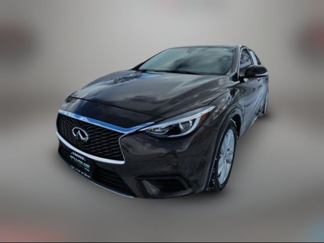 2018 INFINITI QX30 Base