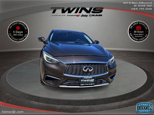 2018 INFINITI QX30 Base
