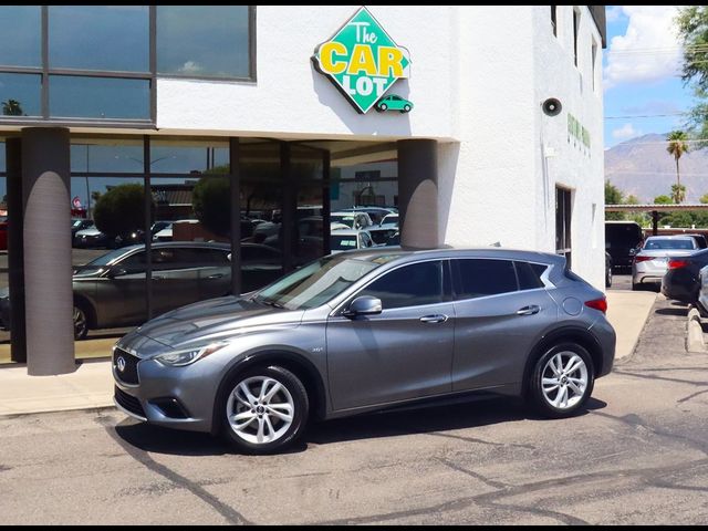 2018 INFINITI QX30 Base