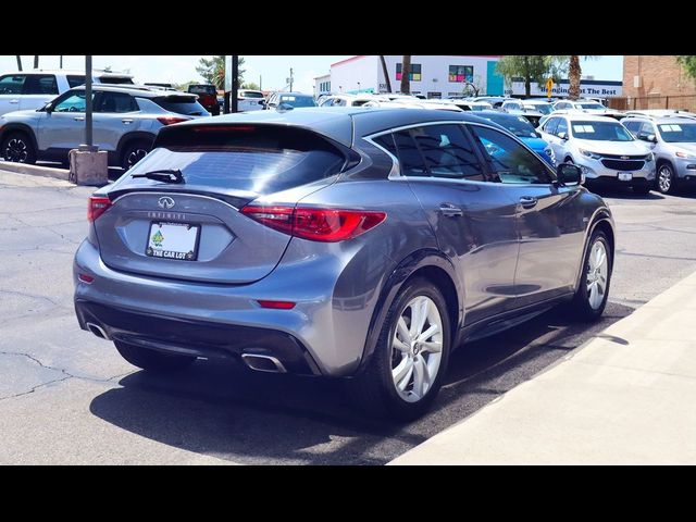 2018 INFINITI QX30 Base