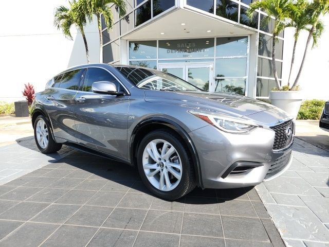 2018 INFINITI QX30 Base