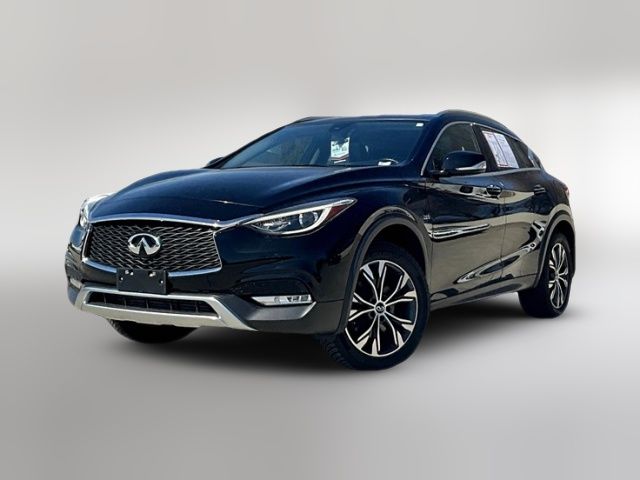 2018 INFINITI QX30 Premium