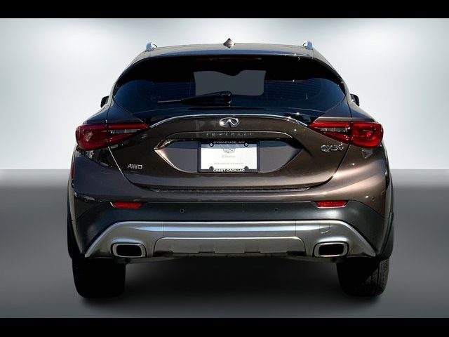 2018 INFINITI QX30 Premium