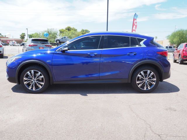 2018 INFINITI QX30 Premium