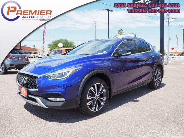 2018 INFINITI QX30 Premium