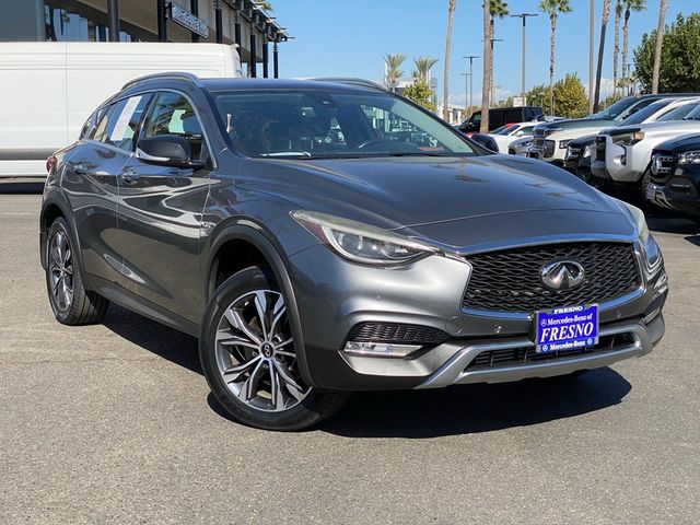 2018 INFINITI QX30 Premium